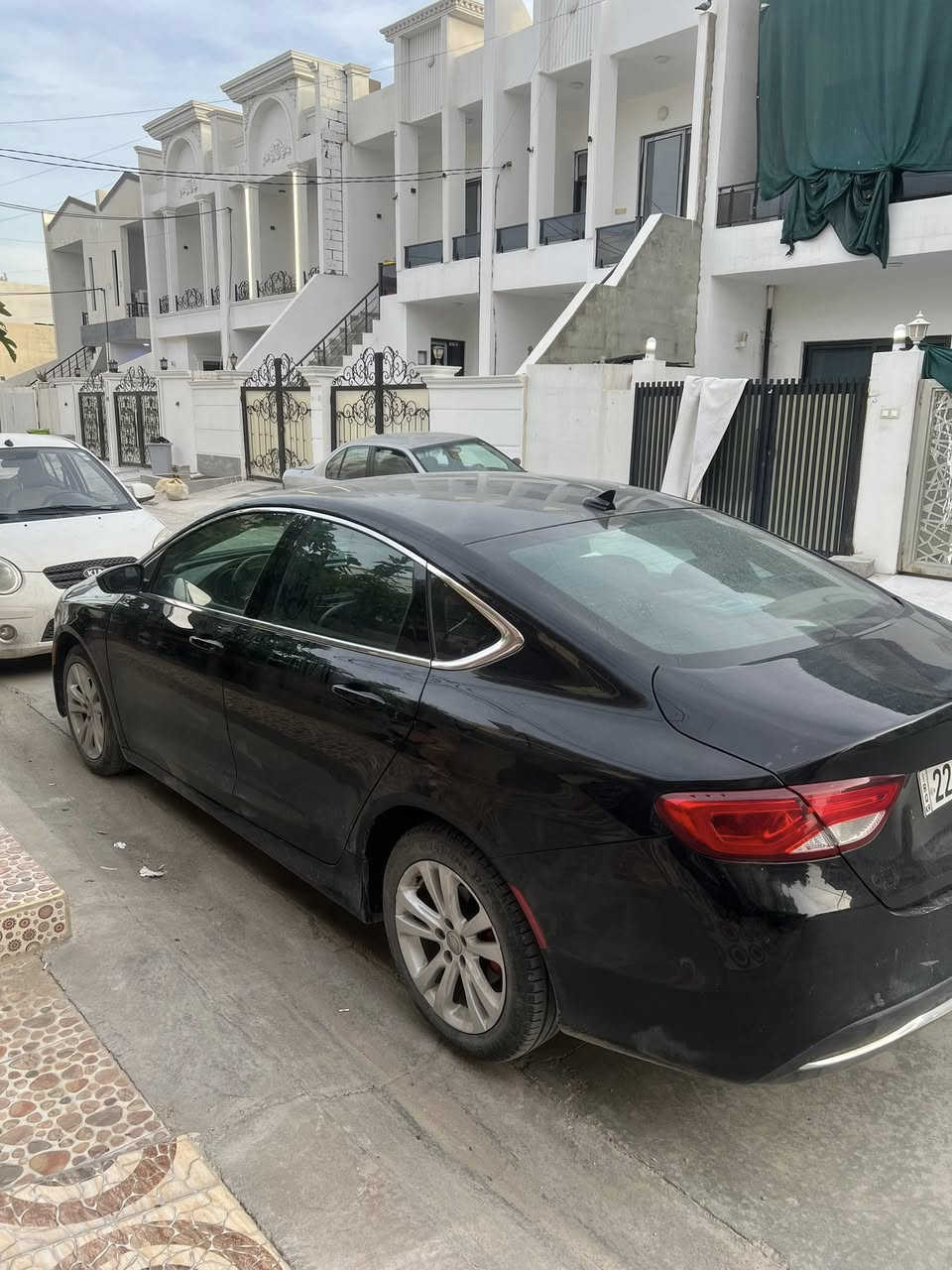 كرايسلر سي 200
مودیل 17 
V4 2400
بێ صبوخ سیارە کلین بدون صبغ 
مواسفات فول بەس سلاید نیە
شاشە گەورە، گیر ماوس، تحکمات ستیرن، بریک کهربائی، کشن جلد + کارەبا + تدفئە، دەرگا بصمە، بصمە و شغال، لایت و بک لایت لید 
ماوەی ڕۆیشتن ١٢٤ km رەقەم و سەنەوی تازەیە تا ٢٠٢٨ 
العنوان کرکوک ***********
