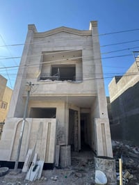 دار للبيع 100م 20x5 متر  ثلاث طوابق يحتوي على (4نوم كبيره )  نوكراج وص...