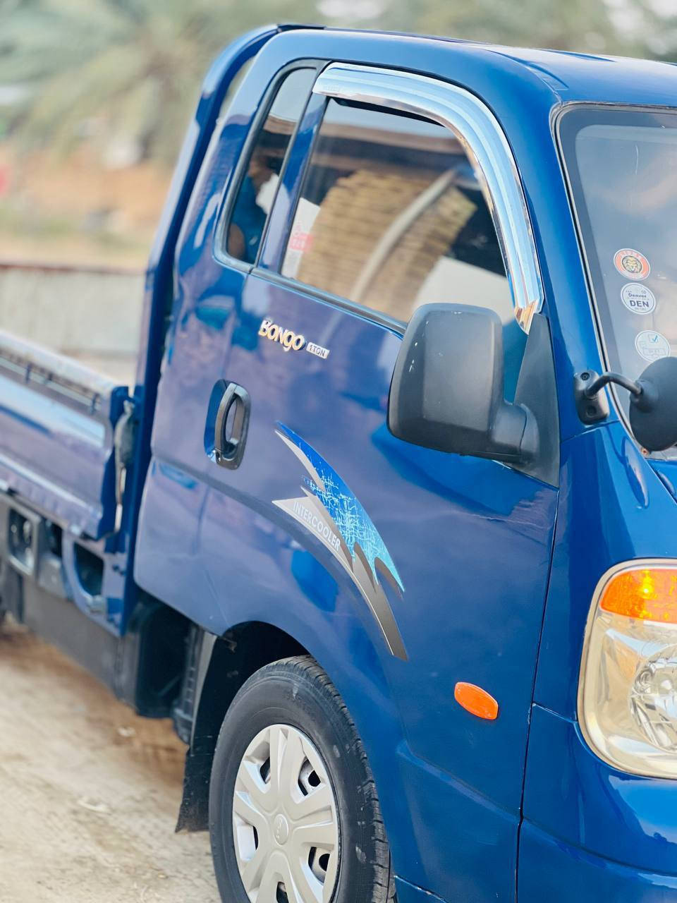 كيه بنكو موديل 2007مفتوح 3000 مكينه وكير وحدايه وتخم تاير السياره جاهزه من كلشي مصبوغه عام اثر جراد عارضه ب83وبيه مجال المكان الشوملي ***********
