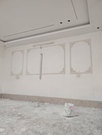 سڵاوی خواتان لێ بێت. من کوردێکی سوریام. من لە بواری ڕازاندنەوەی سەقف و...