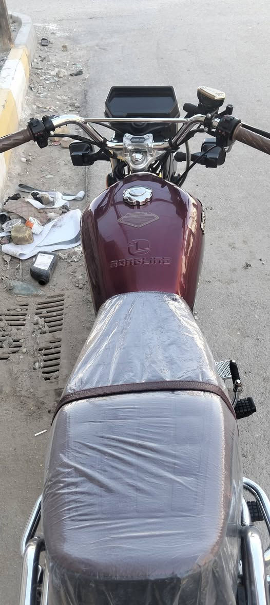 سلام عليكم تايكر مديل ٢٥ أوراق اسكنر دراجه شوفت عينك بل كارتون سعره ٧٥٠ اوبيه مجال قليل مكاني ناصريه المركز رقمي ***********
