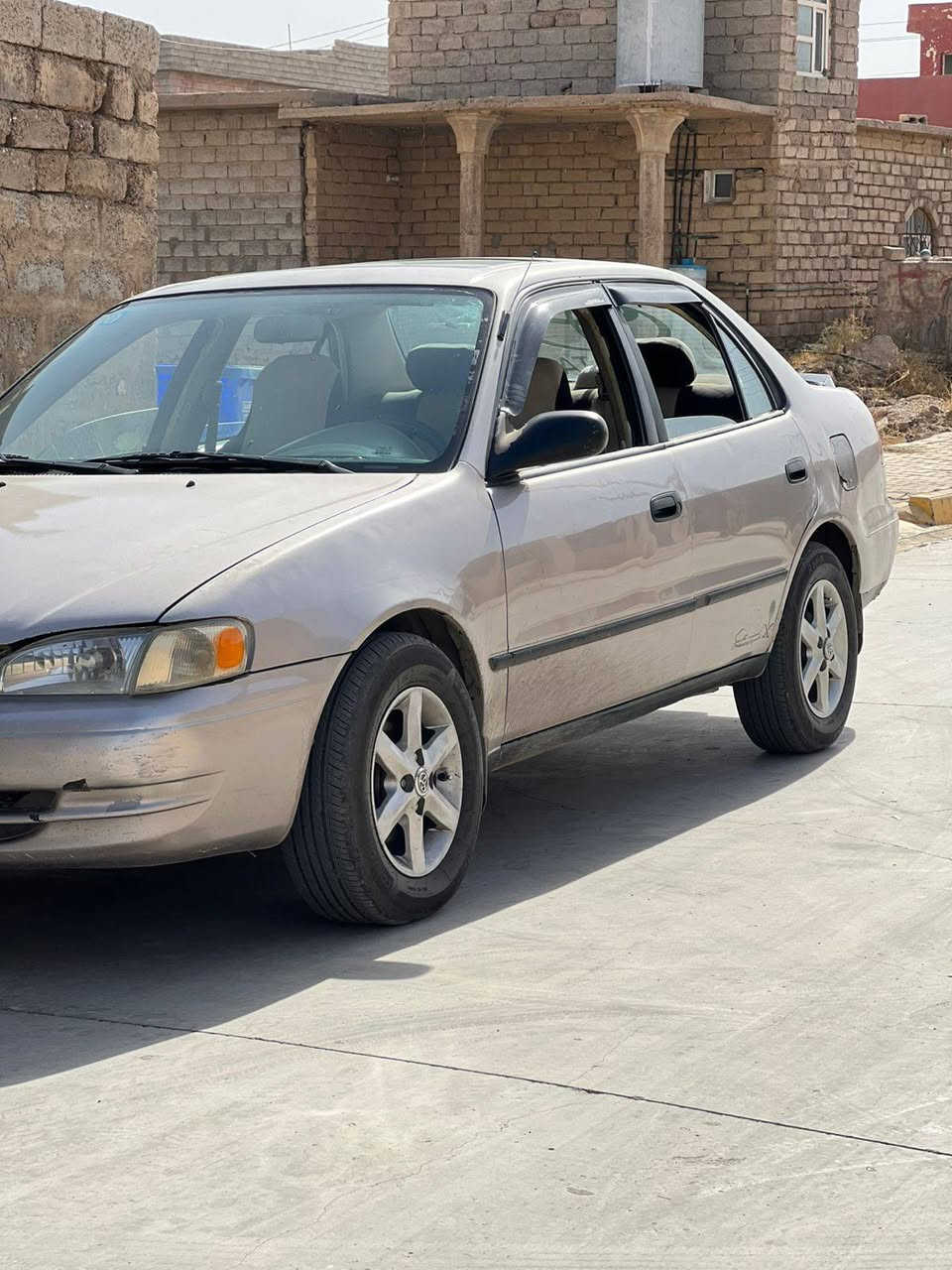 سلام عليكم #البيع كورلا موديل 2000
محرك 16 
سنويه 28
تدفئة و تبريد
سياره صبغ حزام فقط 
سياره شرط #تحويل 
سعر 63 بيها مجال 

***********
