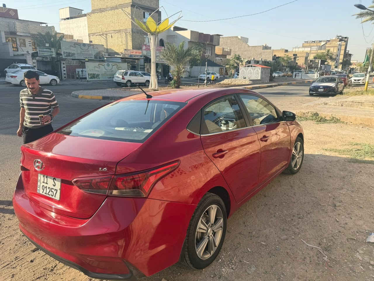 السلام عليكم اكسنت خليجي  موديل 2020مكفولة من صبغ محرك 1600 بية خدوش بسيطة وبارد  بسيط ومواصفات الخليج معروفة .
سيارة اي نقص مابية بالعافية على ياخذة
السعر / 125
عنوان بغداد جميلة / ***********
