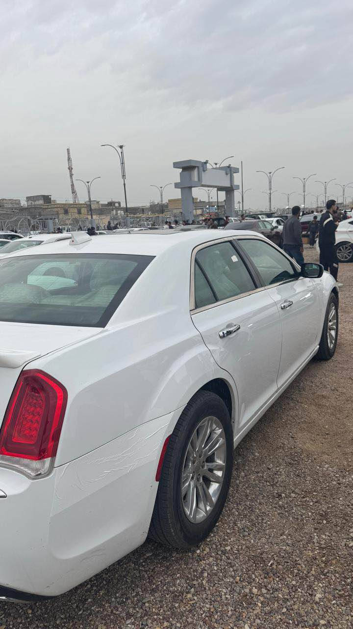 السلام عليكم اوباما300c 2017
فول مواصفات ماشيه ٣٣٠كم
السياره مكفوله من الضربه
والصبغ والغرق بيها تكحيل بسبب
الخياس كد اصبع السياره باسمي
تحويل مباشر السعر 250 وبيها
مجال حك الجيه جديده السياره
بديها نظيف مثل ما موضح
بالصور مكانها البصره
للاستفسار :*********** البصرة, العراق
