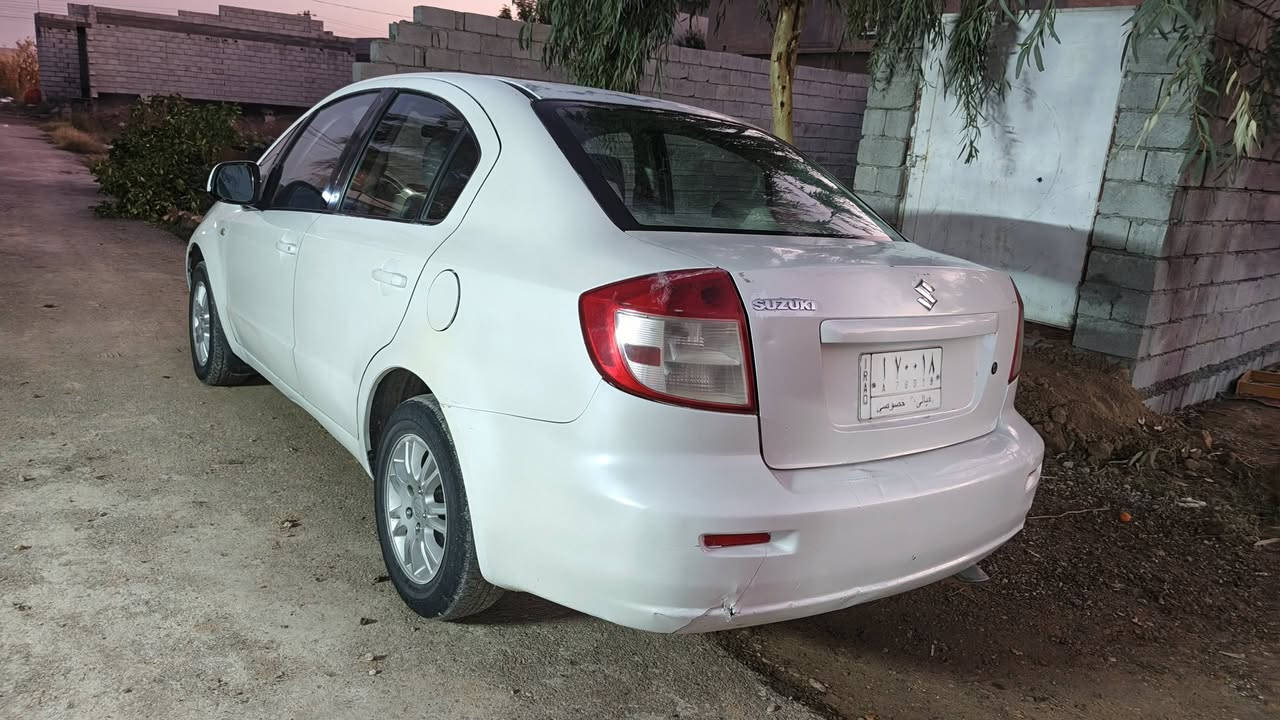 السلام عليكم
متاح سياره سوسوكي ياباني موديل 2010 سياره جاهزه وحلوه محور كير ومكينه مال كورلا حديث صدر امامي وخلفي نضيف خير من الله تايرات  تخم  وباتري جديد تبريد تدفئه شغالات كهربائيات شغالات كلهن سياره عضمتها حلوه وجديده رقم ديالئ سنويه لنهايه 27 شرط التحويل مكان السياره ديالئ المقداديه السعر 53 وبيها مجال للشراي وميتعبني للستفسار ***********
