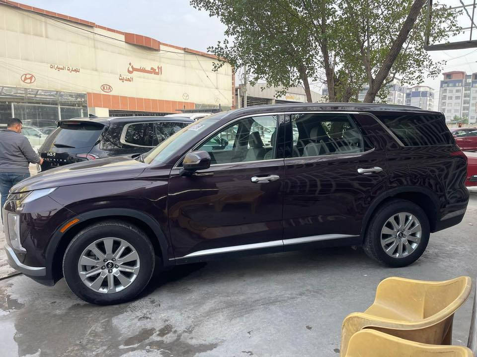 بيع مستعجل بسعر مناسب  225 وبيها مجال
بلاسايد SEL 2024 ماشية 6800 ميل فقط 
بجم كبس حادث جانبي 
تبديل ابواب جهة اليمين وصبغ وجهة السايق صبغ 
داخل جلد 
كامرة شاشة 
انظمة قيادة 
نقطة عمياء 
كشنات vip سبعة راكب 
وبعد بيها مواصفات
بدون رقم تترقم بغداد 
موقع السيارة الكرادة 
للاستفسار الاتصال على الرقم / او واتساب 
***********
