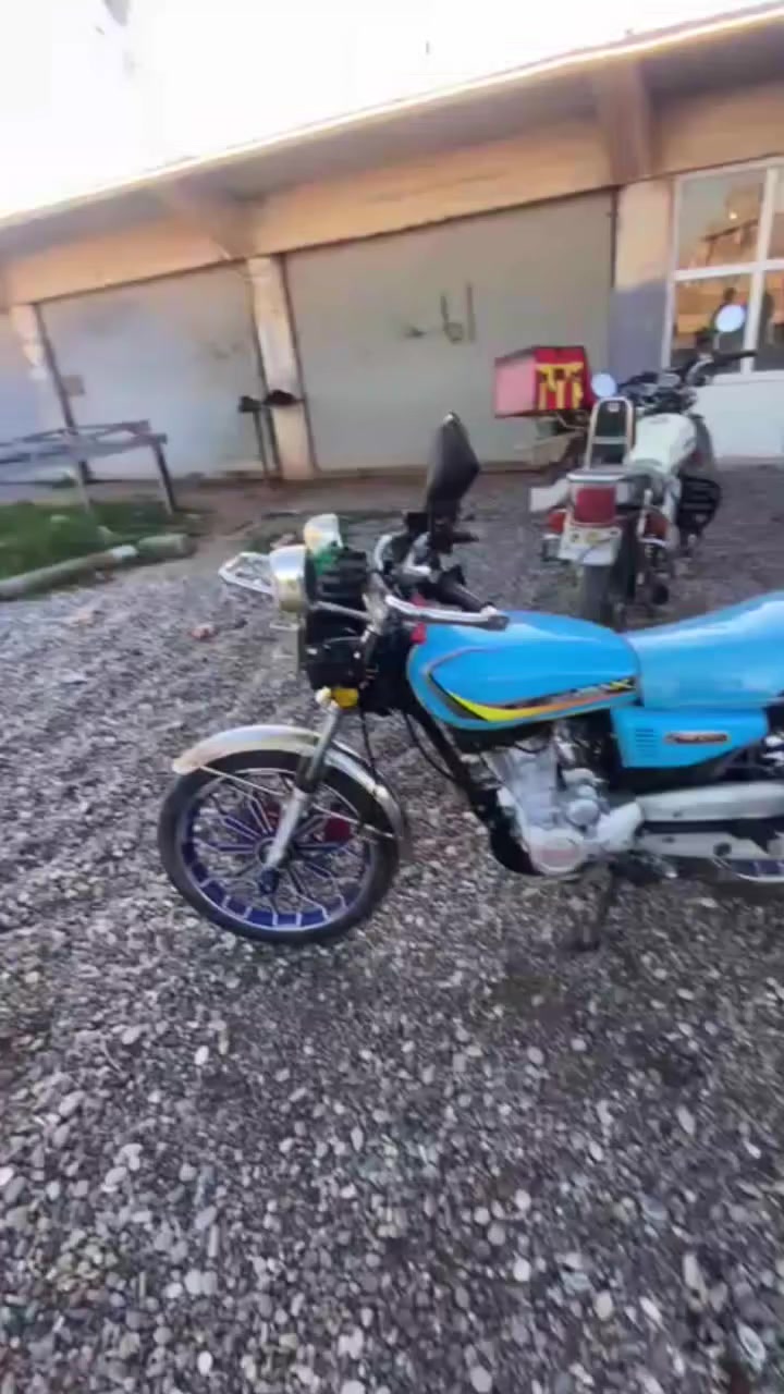 اسلام عليكم
ماطور سيفان 2024 للبيع
محرك شرط
150Cc
ماطور رقم 1 فول مواصفات
سعر 650 وبي مجال لل طيبين
جنوب الموصل قريه تل الشوك
اتصل او خاص ***********
