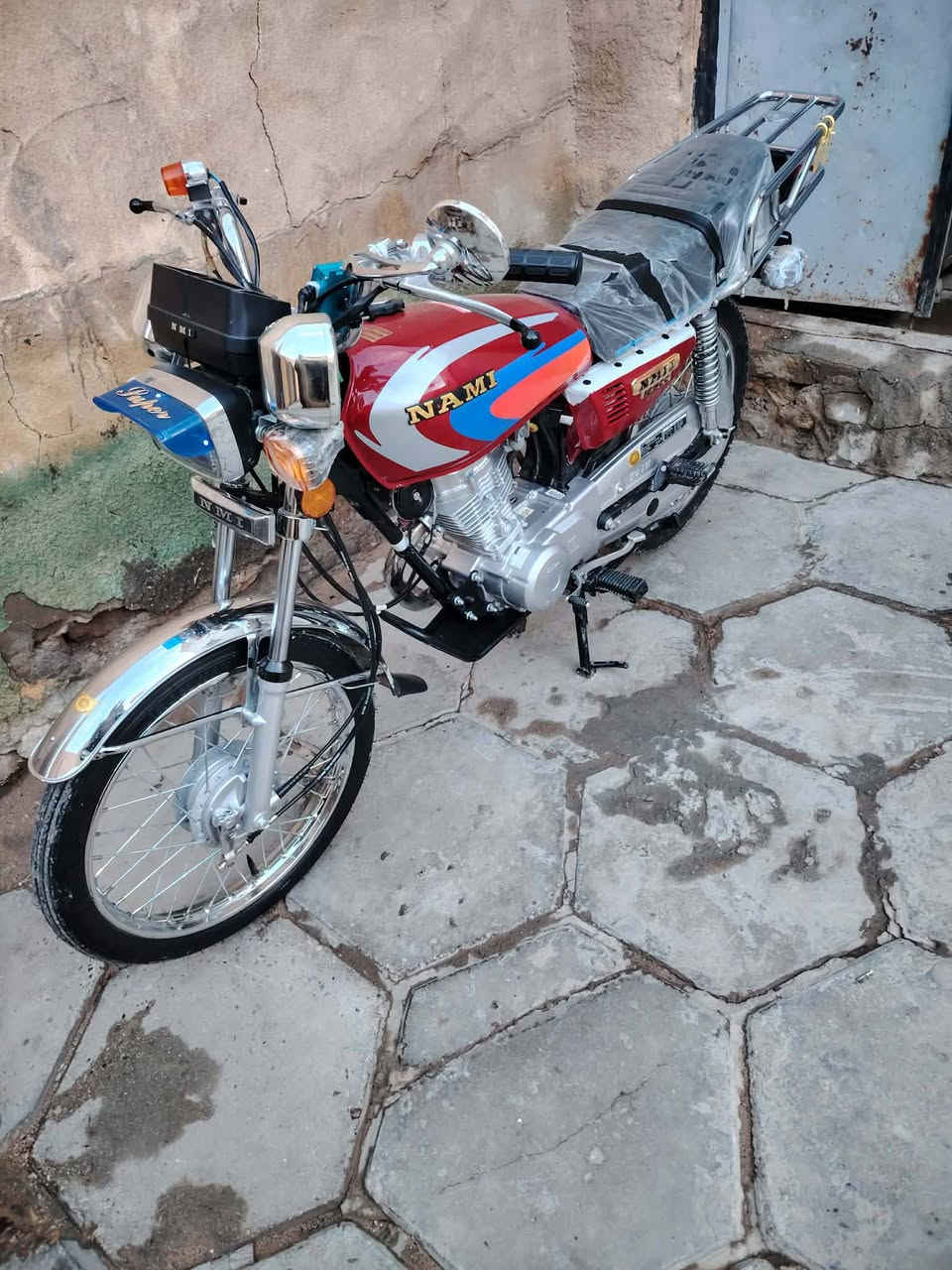 سلام عليكم دراجه تعمير 25 شاصي أصلي احمد اشهاب رقمي *********** مكلف بلنشر
