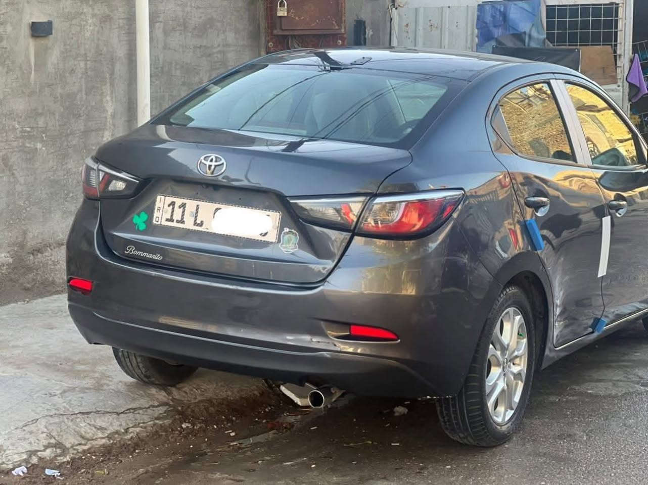 للبيع – تويوتا يارس 2018 وارد أمريكي رقم بغداد

سنوية جديدة ال٢٠٣٠

بأسمي تحويل مباشر

أو وكالة

🔹 المواصفات:

الموديل: تويوتا يارس Yaris

سنة الصنع: 2018

وارد: أمريكي

رقم اللوحة: بغداد 

اللون الخارجي:رصاصي طوخ

المحرك: 1500cc اقتصادي يعمل على البانزين العادي بدون دوانز 

ناقل الحركة: أوتوماتيك – 6 سرعات

عادي+ اوتماتيك+سبورت

دخول بصمة+تشغيل بصمة +صندوق بصمة 

العداد: ,100k✅

تشغيل بصمة ✅

شاشة وسطية + كاميرا خلفية ✅

مكيف بارد جداً ❄️

رادار مانع تصادم أمامي ✅

نظام قفل سرعة (كروز كنترول) ✅

موقع السيارة بغداد الدورة

السعر ↓

94$ وبيها مجال للطيبين 

***********

السيارة ضربتها موضحة بلصورة وهنا بغداد بيها بلدعامية طارت عليه حديدة وكعت منها قطعه زغيرة 
وبيها بداية رواجز بلتشغيل تريد اصلحها اني تريد انت تصلحها
