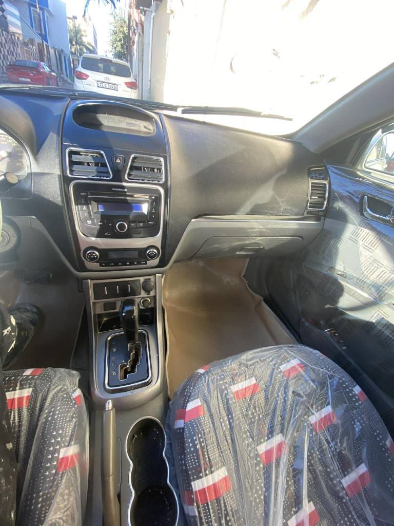 أم كراند الشكل الشكل الصغير 
محرك 1800
مواصفاتها 
فتحة 
اشاير 
تحكم بالمري
تحكم بالاستيرن
حدادية جديدة 
تايرات جدد
كير ومحرك خير من الله 
السنوية بأسمي 
السعر 45 وبيها مجال مكاني نجف حي ميسان 
*********** النجف, العراق
