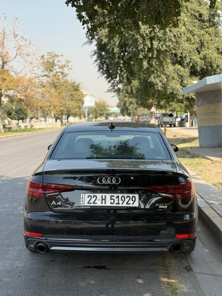 Audi A4
2018 

ماشية ٢٠١ الف 

مسبوغ بس باب 

سياره كلش نضيفه 

كير ،معرك، كهربائيات ، رادارات كلها بشرط 

***********
***********

