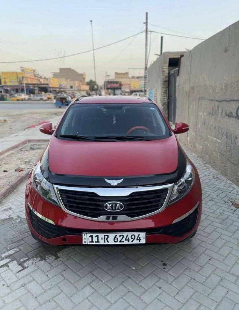 السلام عليكم سبورتج ٢٠١١ وارد امريكي حادث خشم الجاملغ بدون دواخل ليبل واحد بيهه صبغ اقل الأحزام اثر جراد بدون لا ضربه ولا معجون كامله مال جناي ربع متصرف عليهه مواصفات نص مثبت سرعه اشاير مري تحكم ستيرن جهتين  فور ويل مانع انزلاق جبلي السعر 116وبيهه مجال بسيط عنوان مدينه الصدر قطاع ٤ للأتصال ***********ممتواجد ماسنجر
