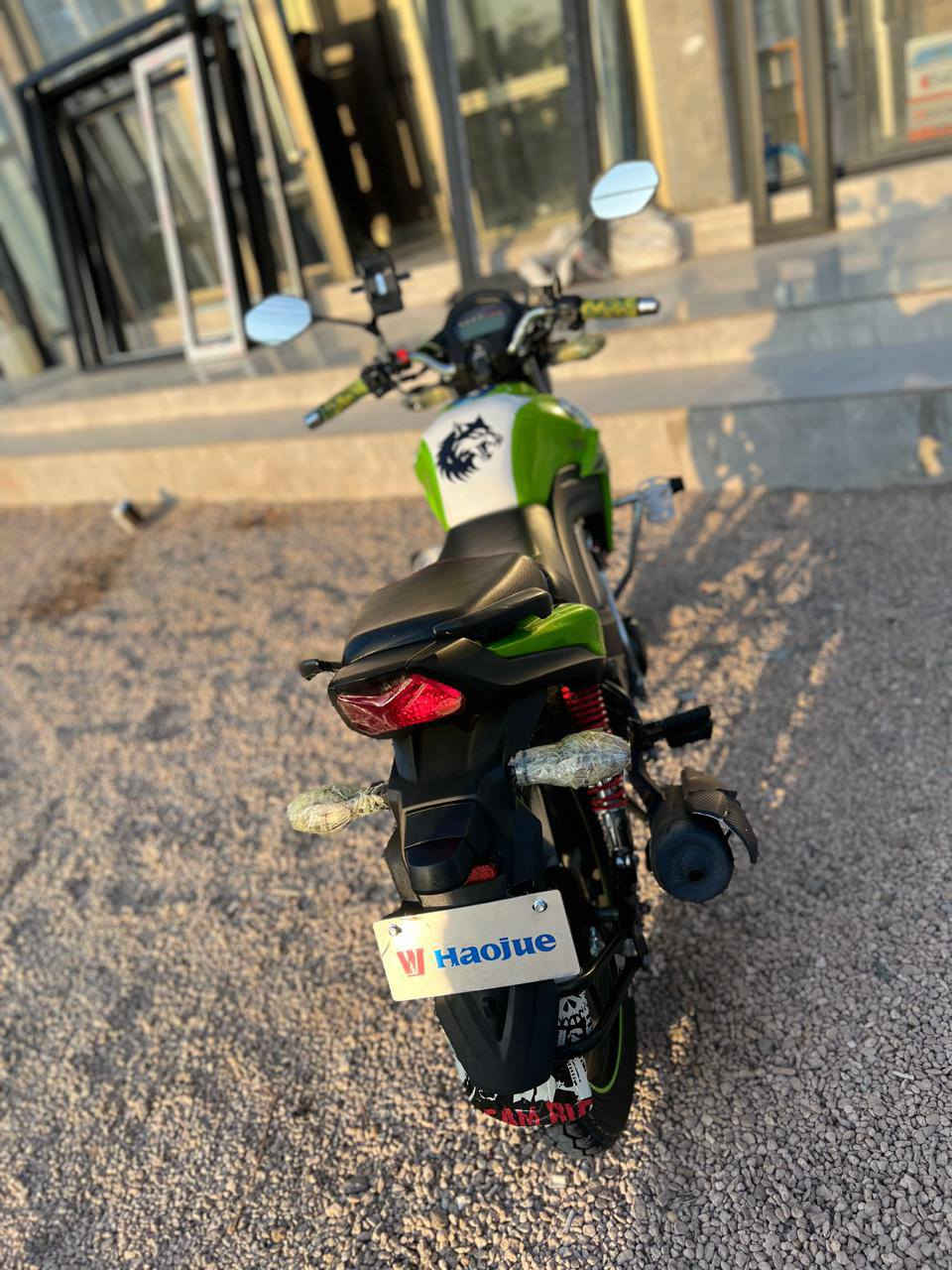 البيع هاوجي موديل 2023صارله شهرين من مشدود جديد زير تاير شركه مكفول من جكة لبره مكمرك فقط ماشي 2000 الاستفسار اكثر: ***********
