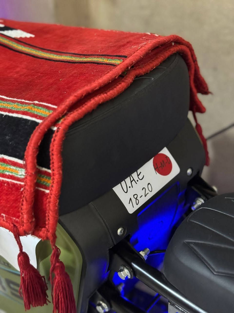 أعادة نشر بسبب الوعود الكاذبه
للاتصال ***********
السلام عليكم، أر تسعه للبيع موديل 2026 استعمال قليل أقل الشهر 

نضافة فول واحد ع واحد 
مرتبة گبل للشارع معايزة برغي 
المكان نجف حي السلام 4 شوارع
