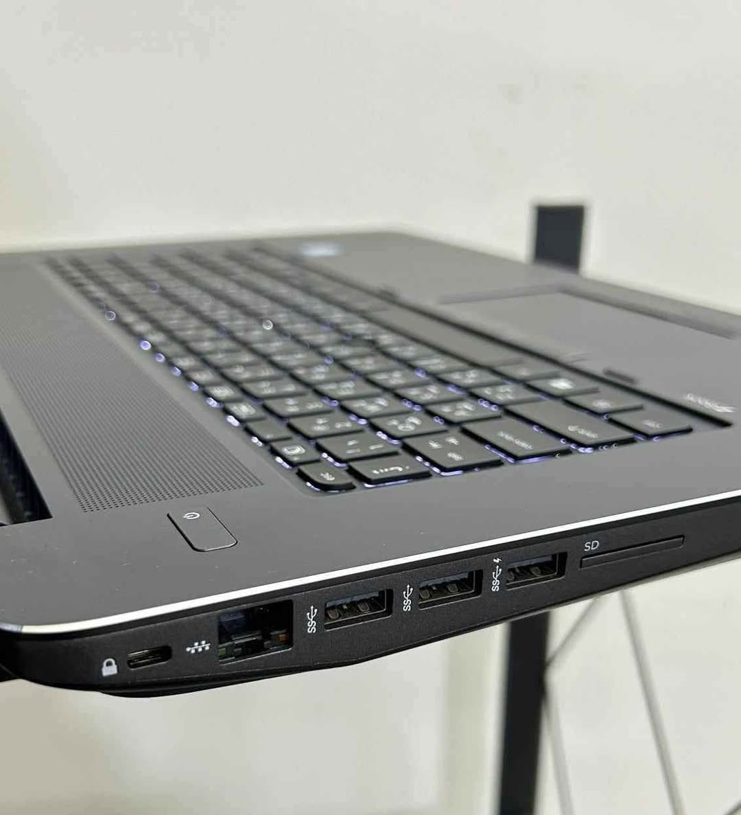 كوراي 5 جيل ٦ 
رام 8
كارت شاشه نفيديا 1000
هارد ssd .128
hhd .512
منصب عليه
Tekke 7
Gta .v
فاري كراي 6
بتل فيلد 3
Pes 2021
بغداد بياع
***********
لايوجد توصيل
حجم الشاشه ١٦ Colombo, Sri Lanka
