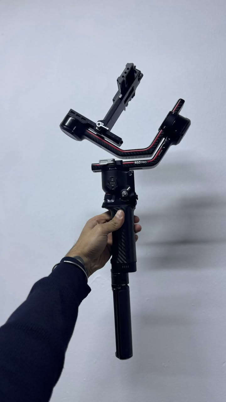 السلام عليكم
رونن 3 pro للبيع 
نضافه كدام العين 
السعر 500 الف بي مجال بسيط 
مكاني الموصل توصيل موجود


**إذا كنت صاحب هذا الإعلان وتريد حذفه لأي سبب، رجاءا أرسل رسالة إلى الدعم الفني**