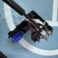 قفل سيارة • قطع غيار سيارات