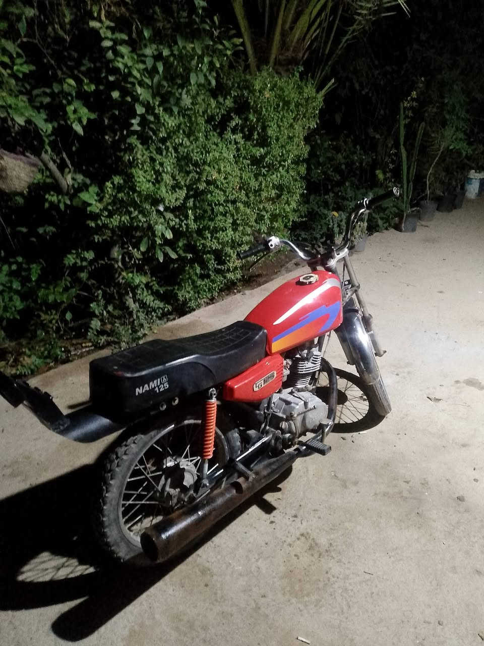 سلام وعليكم للبيع او مراوس درجه 4 كير  ..كلك  دراجه تخبل  السعر 325وبيه مجال قليل  مكان كربلاء طريق الحسينيه الكنطره البيظاء. ***********
ملاحضه/ اذا مو شراي لا تكسر بل سعره لا تسمع كلام مو حلو
