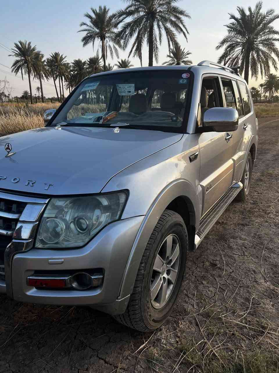 السلام عليكم
باجيرو  خليجي  2008  محدث 2015 للجماليه 

السياره فول مواصفات عدا الفتحه مكفوووله  

-اشاير بالمري 

-شاشه حجم كبير 

-حساسات

-دمام 

داش كام 

-كامره خلفيه

-محرك3000

منضومه غاز 

رقم انكليزي 

سنويه إلى 2030

السياره جديده ونضيفه 

تخم تايرات جديد

ادامه المنظومة الوقود كامله 

رقم بغداد باسمي التحويل ثاني يوم

سعر السياره (123 )

وبيها مجال ان شاء الله

مكان السياره ديالى الخالص 

الاستفسار الاتصال على الرقم 

***********
