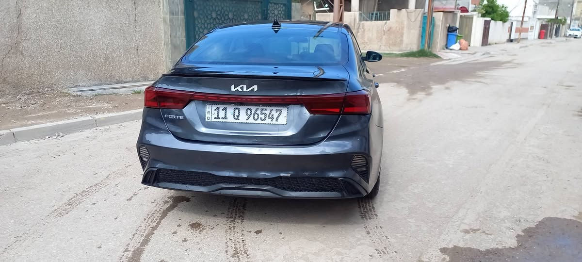 السلام عليكم كيا فورتي ٢٠٢٣ بجم كبس ماشيه ٧٧ حقيقي بدون صبغ فقط بارد مكينه ٢٠٠٠دوش مكاني بغداد الدوره حي الشرطه السعر ١٦٣بيها مجال بسيط ***********
