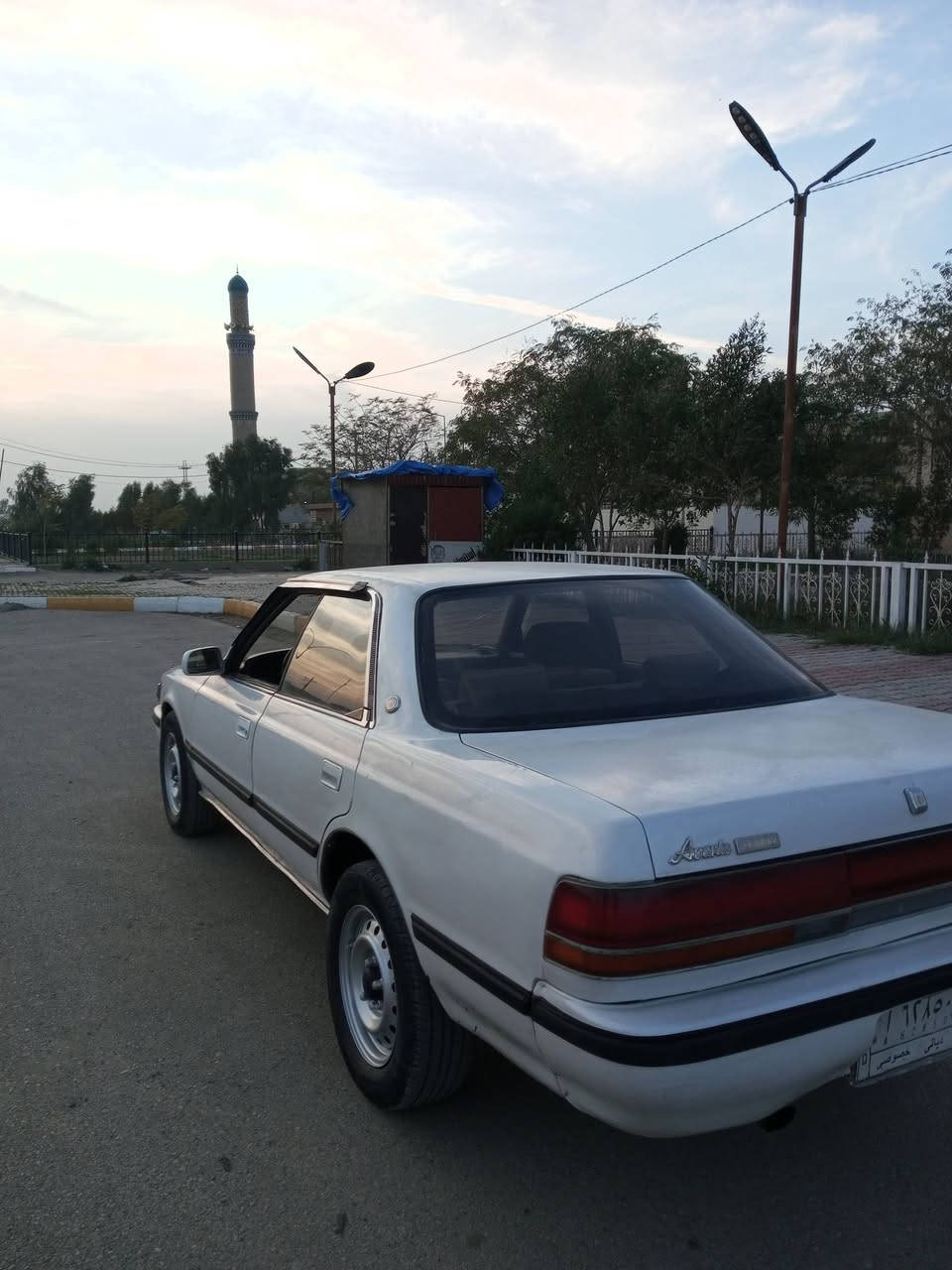 سلام وعليكم شيزر شطح البيع موديل 1991 سياره كله عله بلاد بدون صبغ بس بل جامرلوغ الخلفي اشبرين صبغ ولباقي مكفول محرك بطه ثنين ونص رقم ديالى سنويه 27 سعر 37 وبيه مجال العنوان ديالى المقداديه رقم ***********
