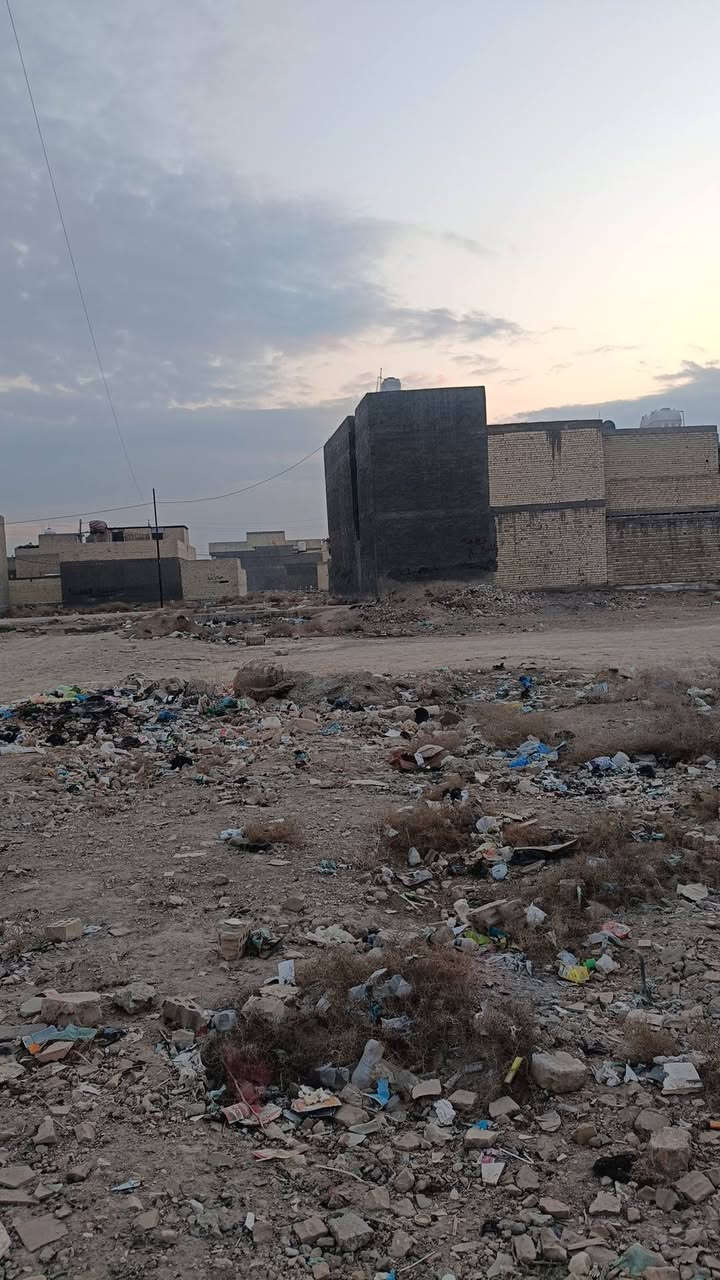 قطعة أرض للبيع المساحة 100م (5×10) طابو زراعي سند 25 الموقع نهاية شارع 20 للاستفسار الاتصال على الرقم (***********)
