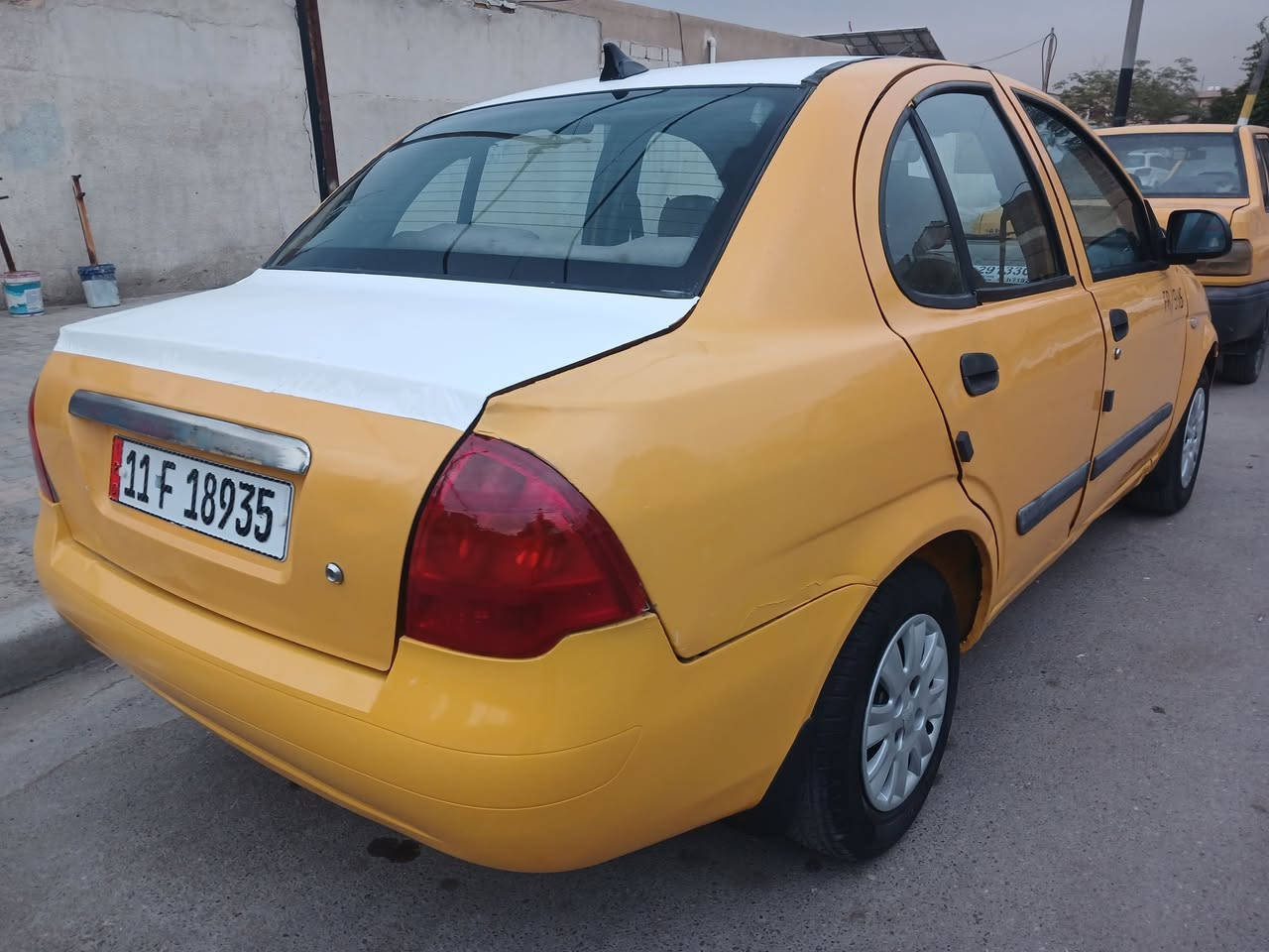 سلام عليكم طيبه١٥ للبيع تفاصيله
محرك مكفول الكير الرابع يفلت
صدر امامي خلفي جديد طسه ماكو
تخم تاير جديد
كهرباياته كله شغاله
شواصي مكفولات
مدوشمه غرفته نضيفه
بيه ضربه بل صندوك بس موقويه 
صفاحه حلوه سياره جاهزه وناعمه
هيئه غرامه مصفره سنويه جديده هزه جديده جامه جديده
مكاني بغداد الحريه 
هاتف***********
السعر ٢٨ بيه مجال بصيط
