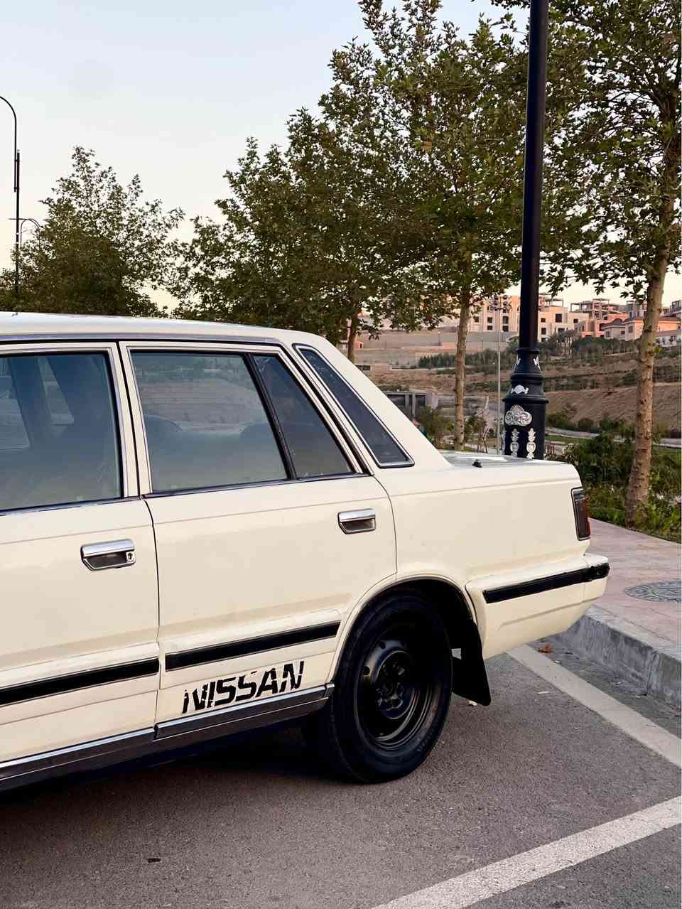 سدرك GL 
1985 وكاله البابطين 🇦🇪
ناطقه 
كفاله ضربه وكص قطعه وحده رش بدون ضربه ماشيه ١٦٠ الف 💎
هزه جديده 
فول ١/١ 🥇
أريل كهرباء 
سنتر لوك 
جام اوتو 
مري كهرباء 
جامات هيتر 
مكينه V هيه وغراضها مبدلها جديده صفر 
وكل غراضها الميكانيكية والكهربائية جدد💯
 باتري وتايرات ومكينه وكير داخلها لوك 

السياره اصوليه وأوراقها كامله اكفلها كص وسرقه وعشائر لـ100 سنه كوووم حديد بغداد, العراق


**إذا كنت صاحب هذا الإعلان وتريد حذفه لأي سبب، رجاءا أرسل رسالة إلى الدعم الفني**