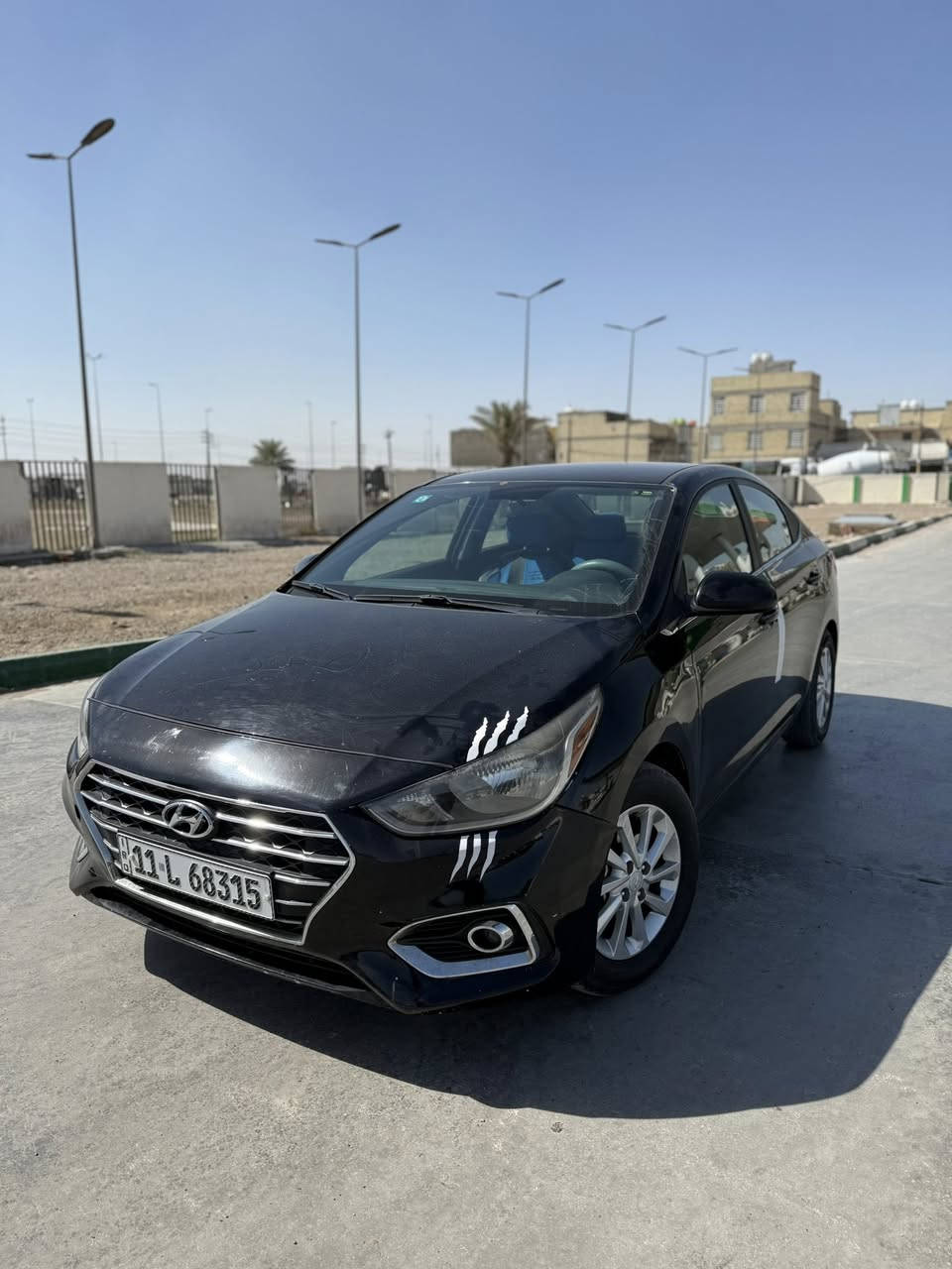 السلام عليكم
للبيع او مراوس 
————————-—————————- 
النوع :- اكسنت 
الموديل :- 2022
الون :- اسود 
الوارد :- امريكي 
الحادث :- دعاميه امامي + بنيد فقط.
الرقم :- بغداد باسمي الدولي 
المسافه المقطوعه :- 38 الف 
——————————————————
 الـمـواصـفـات 
• شاشه 
•كامره خلفيه 
• كير اوتماتيك + عادي 
• تحكمات ستيرن 
• سايد بريك يدوي 
• تبريد + تدفئه 
• لايت ليد 
• صندوق يدوي 
• بصمه ابواب فقط
• كار بلي + بلوتوث 
     باقي المواصفات معروفه 
—————————————————-
المكان :- بغداد 
السعر :- 123$ وبيها مجال 
للاستفسار او اتصال 
***********
