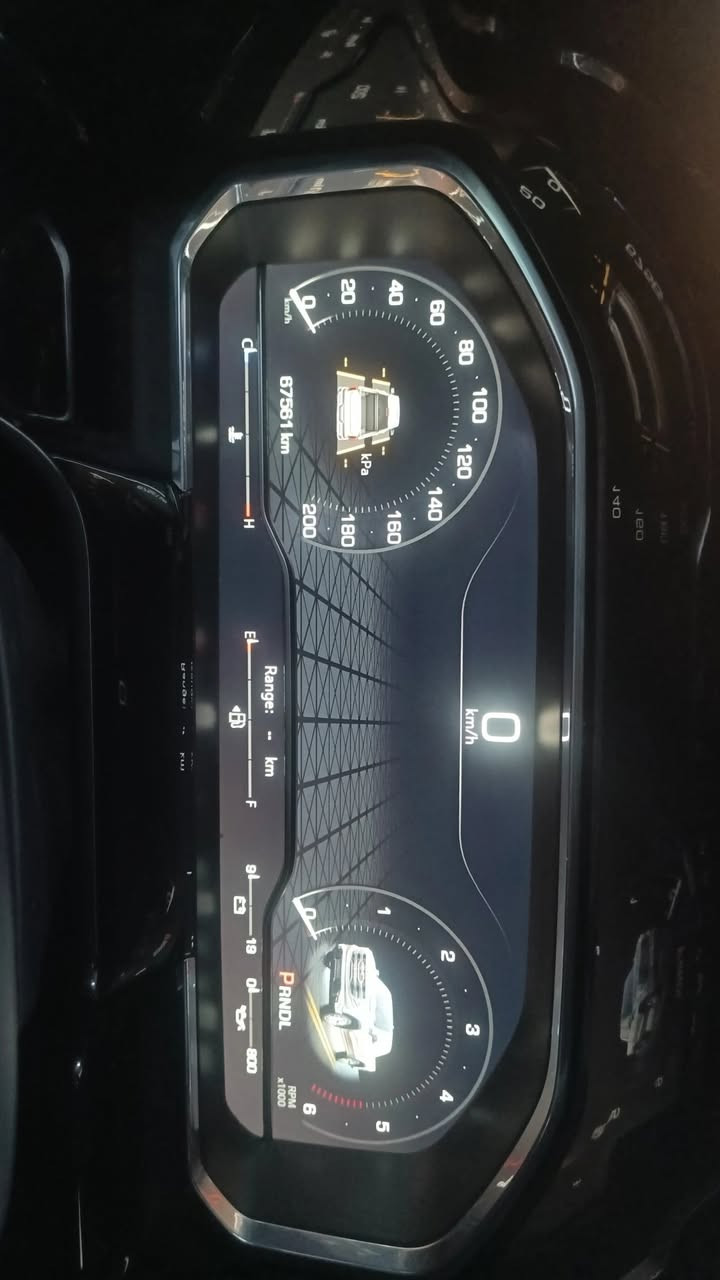 السلام عليكم سيرا كاز تيربو 22 رقم بصره جديده وحادثها كلش بسيط سعرها 270   ***********
