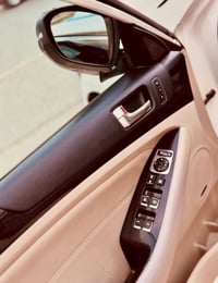 Kia Cadenza//2015  ماشيه:190 حقيقي  السياره فول ماعدى الفتحه  رقم بغدا...