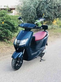 (((((525)))))بسس  سلام عليكم شباب دراجه شحن نوع سكنس بلاديه ممغير بيها...