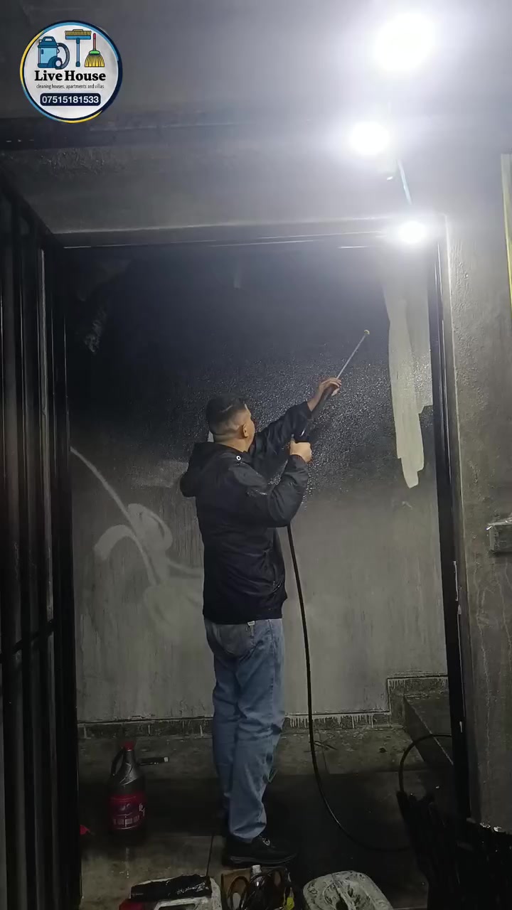 تنظيف عميق وشامل بخبرة فريق لايف هاوس 
#Dohok 

#Zaxo 
***********

1 #تنظيف_عميق #پاقژکرن
2 #ترتيب_المنزل #رێکوپێکی
3 #راحة_نفسية #دهۆک
4 #نظافة #کوردستان
5 #تجارب_منزلية #مالا_من
