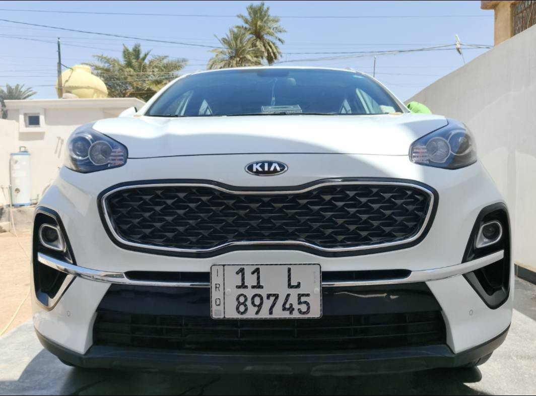 كياسبورتج للبيع موديل(2020) خليجية رقم بغداد الدولي الجديد السيارة بأسمي مكفوله كفاله حتى الدعاميات ماشية( 7620) الف كم سبعه الاف وقابل للزيادة مواصفاتها مري شفط وأشاير بالمري اريل نفكشين وشاشة اصلية كامرة دوارة حساس أمامي خلفي جام اوتو تبريد قطعتين سبيرها ما نازل اخوان السيارة بعدها على وضع الشركة بدون اي نقص السعر( 210) وبيها مجال كلش بسيط حق الجيه مكان السيارة بغداد الصابيات قرب الجسر الدوار يرجى الاتصال على الرقم الموجود (***********)
