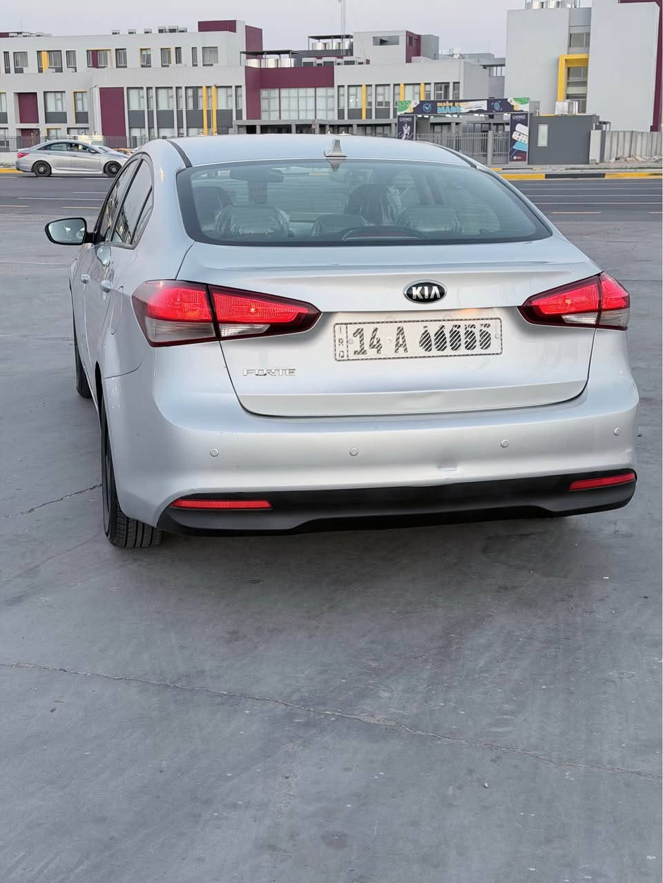 كيا فورتي أمريكي  ٢٠١٧

بصرة حره تحويل مباشر 

حادث قطعتين مدگر وبنيد 
گير و مكينه و حدادة وتخم تاير جديد وخير من الله

السياره جاهزة وأحلى من الصور 

بيع أو مراوس حسب القناعه

السعر :  ١٠٨ $  وبيها مجال

للأستفسار : ***********   أتصال واتساب تدلل

📍 مكان البصرة Singapore
