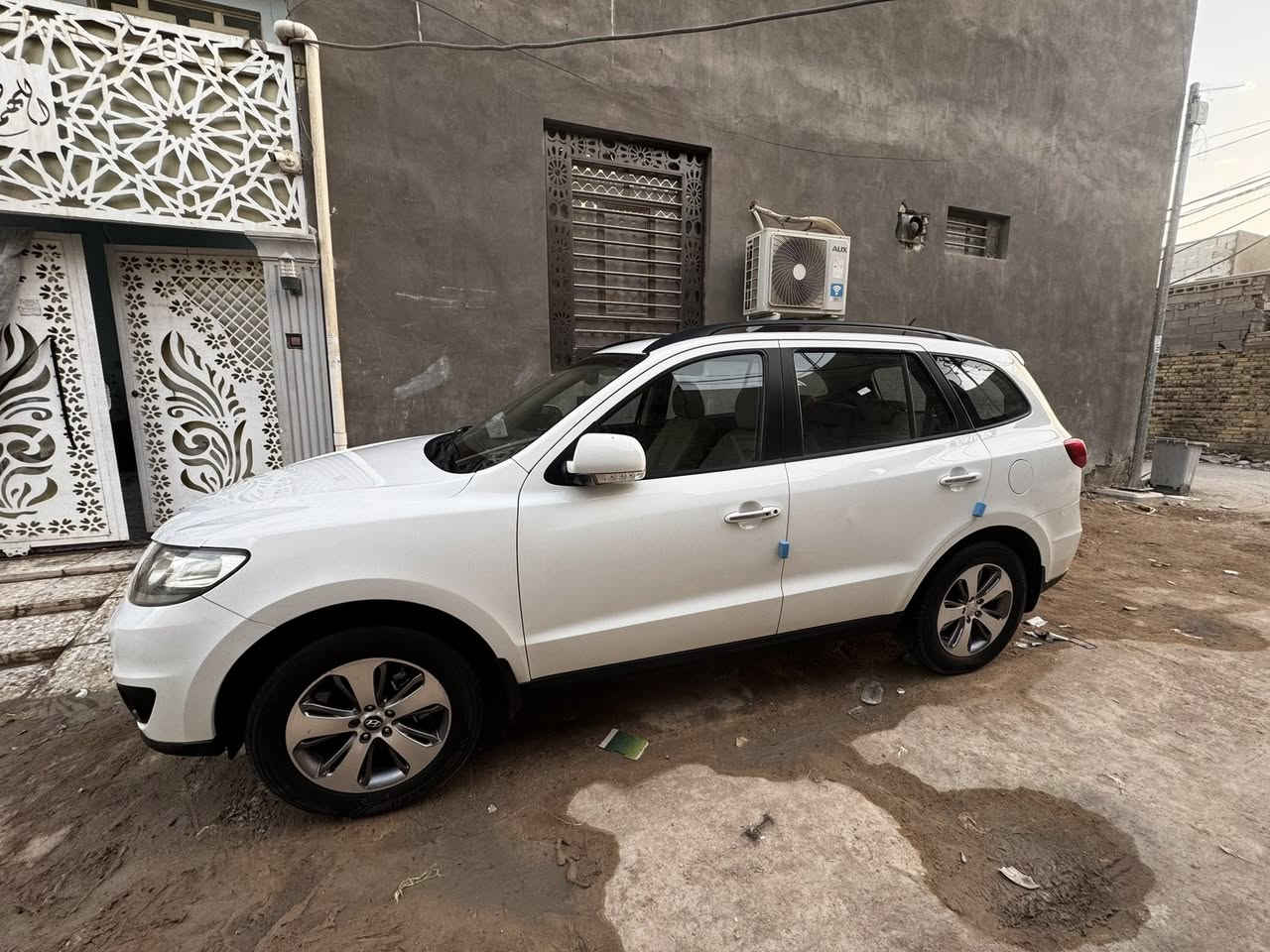 سنتافي 2012
محرك 2400
فول بصمة عدا الجلد
سونارها بالمنشور
نجف دولي رقم جديد بأسمي
كفاله من الصبغ فقط بارد
7راكب   3قطع تبريد
تخم تاير جديد
للأستفسار اتصل على ‭***********
‏السعر 160$￼
مكانها النجف الاشرف
