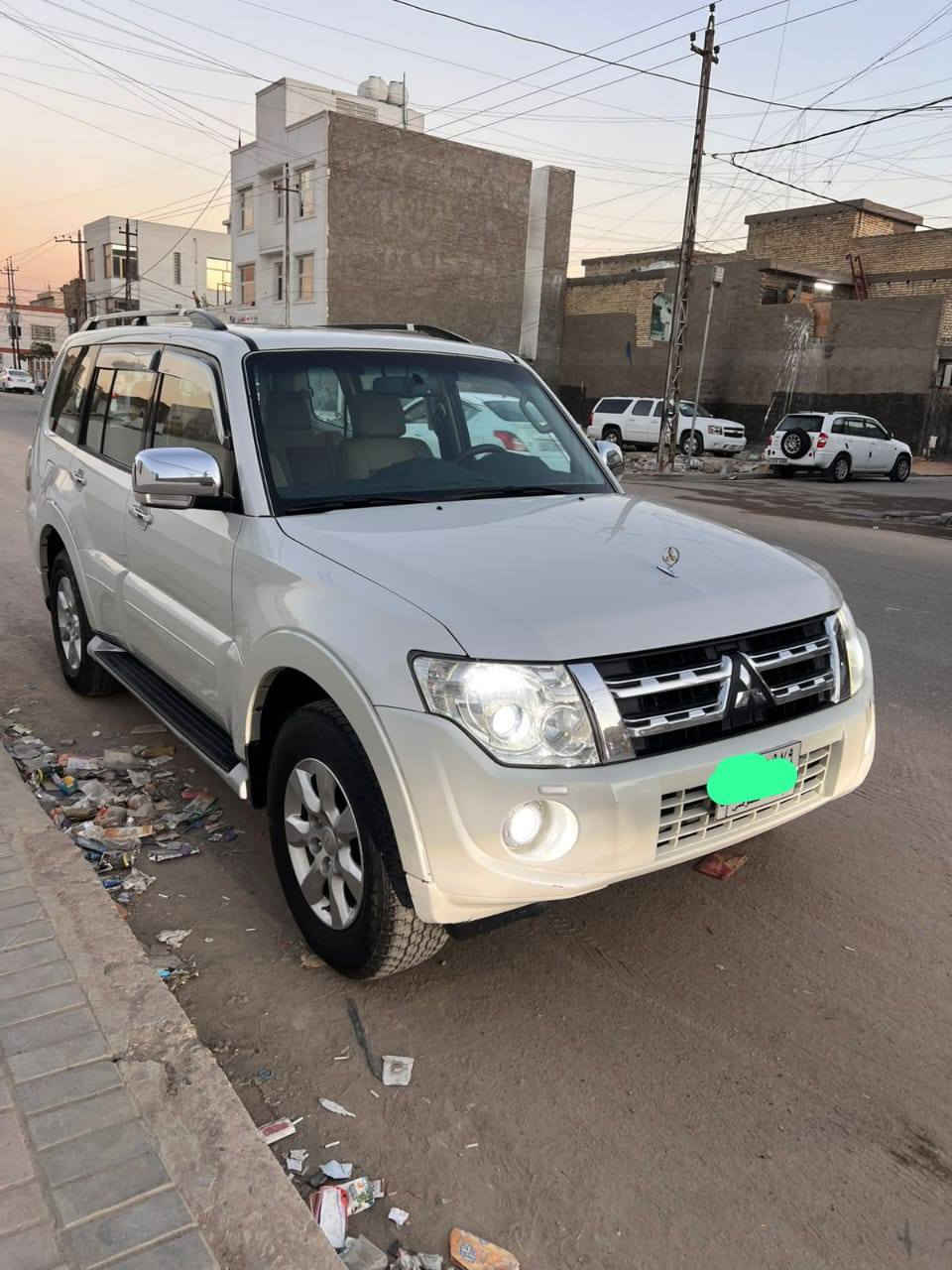 السلام عليكم باجيرو 2014 لوك جديده حبتور ام الدمام السياره اخت الزيرو سبير منازل  فول ماشيه 131 الف مكفوله كفاله عامه عده بارد تقريب شبرين حته دعاميات كفاله كشنات 2تحكم جلد مغلفه من زيرو ارضيه مغلفه رقم بغداد تحويل شرط عنوان بغداد  السعر عل خاص استفسار *********** وتساب
