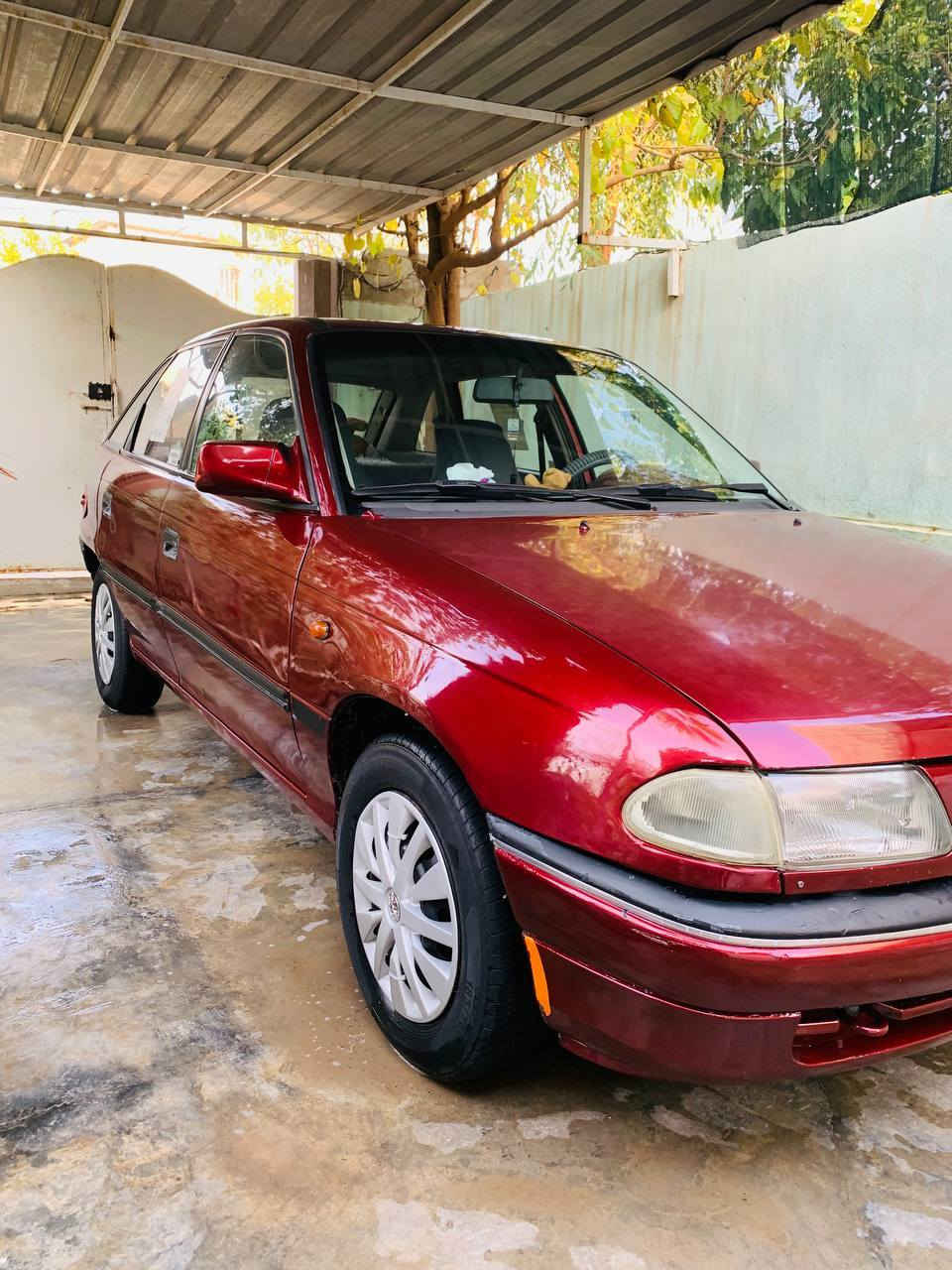 السلام عليكم. اوبل استرا موديل 1992محرك 16 قايش عريض سنويه 2029  صبغ عام جماليه معجون  تصفيه فقط يم قبغ البانزين .. بيهه دفتر بانزين تايرات جدد قفل سنتر لوك  ماناقصهه اي شي سياره مال بيت السعر 43 وبيهه مجال قليل للشراي اتصل وتدلل مكان السياره كركوك ***********
