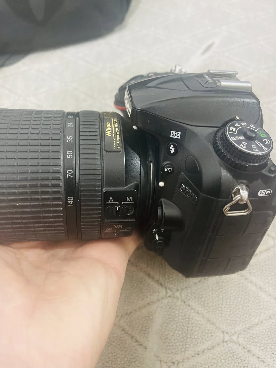 سلام عليكم كامره نيكون 7200D زوم 18-140 السعر 800 العنوان بغداد الامين الثانيه ***********
