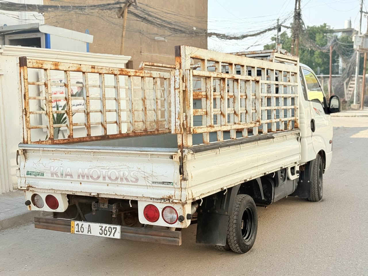 سلام عليكم كيا بنكو ثري موديل 2008 رقم قادسية   الاماني مشروع وطني سنويه لل2028 شرط تحويل كفاله من ضربه والصبغ والتبديل شاصي مكفول صدر جديد تخم تاير مكينه 2700   سياره كلش حلوه وبلعافيه عل ياخذهه ماشيه 115 الف حقيقي على ايدنه. استخدام نضيف 

السعر ب 88 
مكاني النجف الاشرف 
***********
