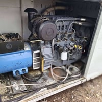 أسكوت • ٣ بستم • ١٠٠ أمبير