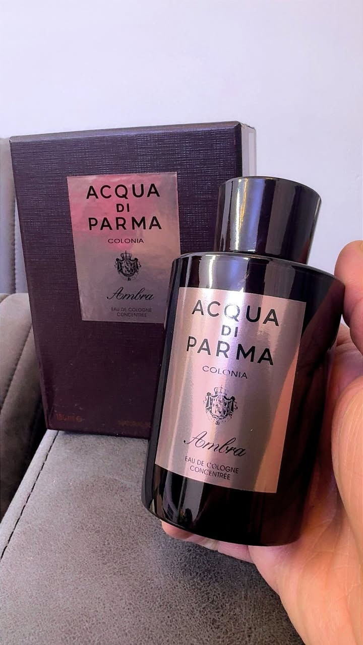 مجموعة عطور للبيع
التفاصيل اسفل الصور 
بيع فقط 
يوجد توصيل


**إذا كنت صاحب هذا الإعلان وتريد حذفه لأي سبب، رجاءا أرسل رسالة إلى الدعم الفني**