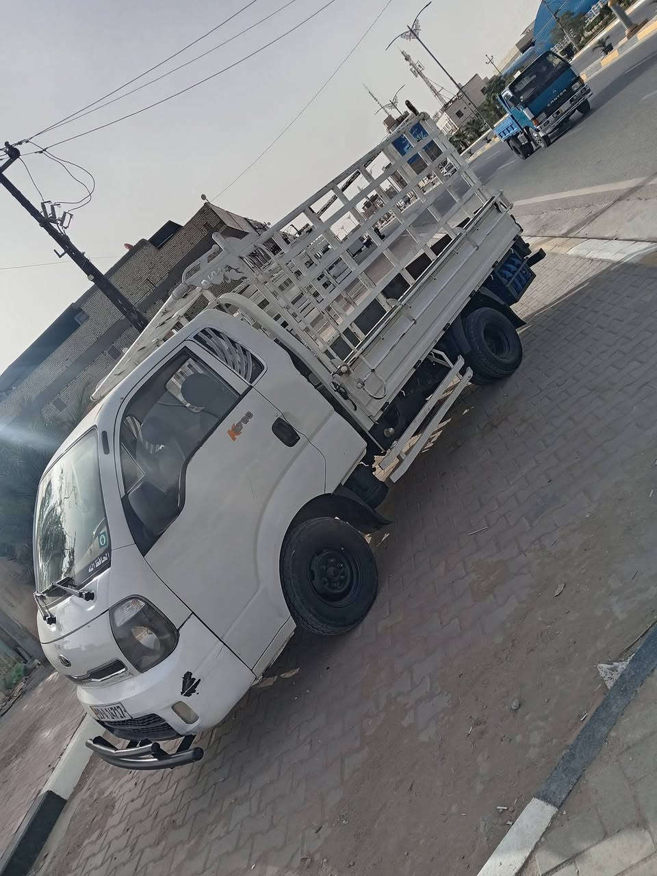 سلام عليكم كيا بنكو ٢٠١٦ للبيع
مديل 2016
تخم تاير
شاشه كامره
سبايدرات
محجر ٢ ملم بوري
درع خلفي امامي
منضومه لايت ٢٠٠ الف
صندوك دبات
ماشيه ١٦٩ الف وقابله للزياده 
سياره سونارها موجود سياره مال جناي سعر ١١٧ وبيها مجال حك جيه شوفها غاليه اعبر المنشور بصلات علئ محمد وال محمد  مكاني كربلاء المقدسة *********** واتساب
