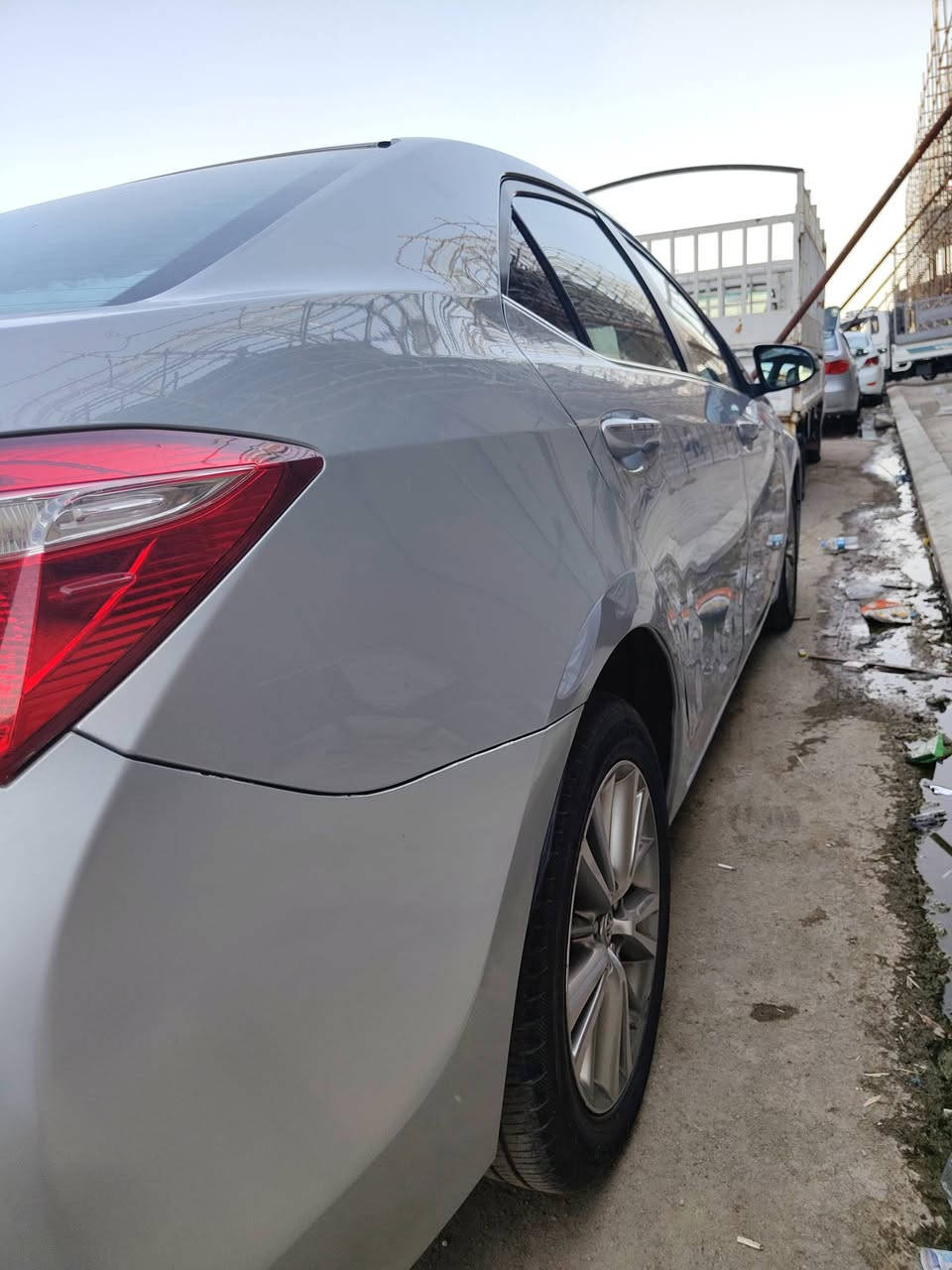 سلام عليكم
كورلا للبيع 
موديل 2015 خليجي
فول مواصفات 
محرك 20
بيها 3 قطع صبغ
بدون دواخل وبدون معجون
بصمة و فتحة سقف مرايات شفط
كهربائيات كلها شغالة
سيارة ماشية 230
رقم اربيل هزة وسنوية جديد 
السعر عالخاص العنوان موصل

رقم واتس اب 
***********

