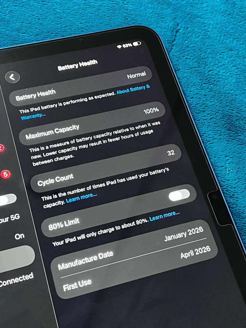 A Pad A16
ذاكره 128 
مشحون 32 مره فقط 
نضيف 100‎%‎
السعر : 550 ما بي مجال 
***********
