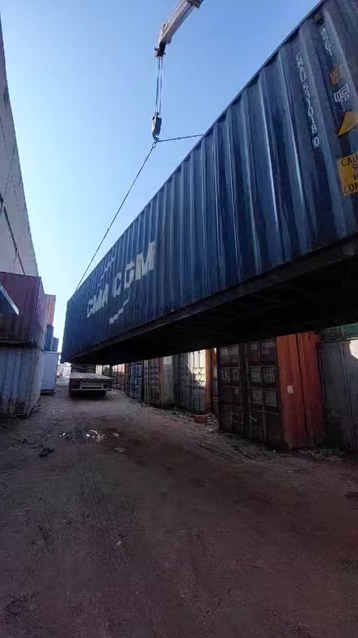 ***********  عنوان في البصره
