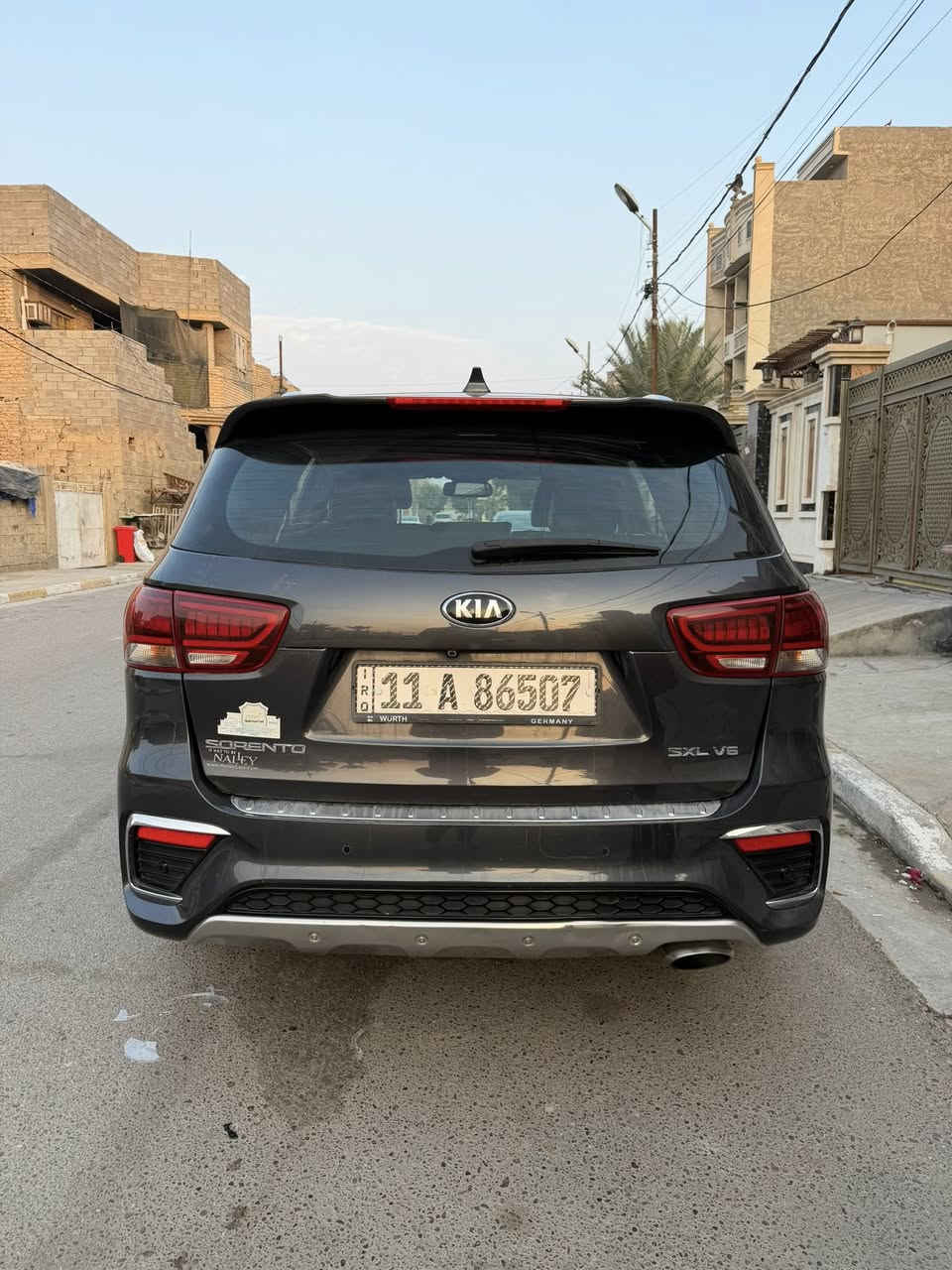 السلام عليكم
سورنتو موديل 2019فول sxl
مكفوله كفاله عامه بدون ضرر وارد أمريكي
قطعتين بانوراما ماشيه 100
السياره فول نظافه
كشن جلد مساج تدفئه وتبريد
خزن ميموري 
السعر 22وبيها مجال بسيط
للاتصال ***********
