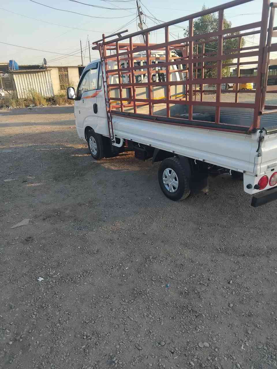 السلام عليكم
كيه بنكو موديل 2019
كفاله عامه بنيد مبدل 
تخم تاير مكينه جديده 
بغداد الماني مخصص رقم دولي
العنوان :بغداد العبيدي 
رقم الهاتف:***********
