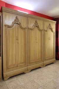 للبيع غرفه تركيه تصميم مصري نضيفه السعر ٥٥٠ مكاني بغداد جديده 07725336...