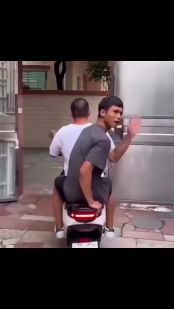 وبلشت تشكيله العيد بمذهلة مع تخفيضات كبيرة جينزات بس بسعر 85 ماعليكي غير تعملي فولو 👇🏻
✅تابعينا 👈🏻 https://www.instagram.com/mozhela_store1?igsh=aG9xZm9kcTJlaGRz&utm_source=qr
✅ولأي استفسار بعتيلنا 👈🏻 https://chat.whatsapp.com/Gp7CjEjVoZm1O7V9vwzJwF?mode=gi_t


**إذا كنت صاحب هذا الإعلان وتريد حذفه لأي سبب، رجاءا أرسل رسالة إلى الدعم الفني**